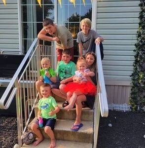 Meet your Posher, Joan